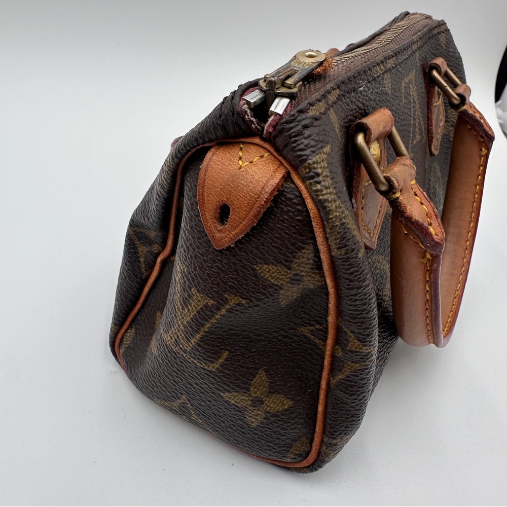 Louis Vuitton Monogram Nano Speedy w/COA - Picture 4 of 10